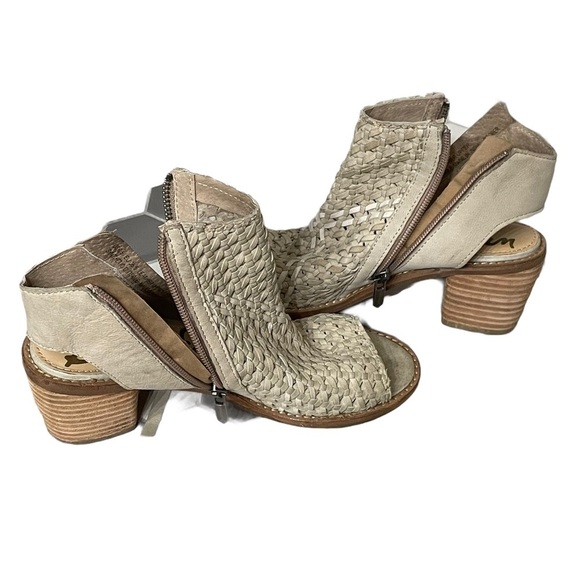 Sam Edelman Cooper Woven Leather Peep Toe Sandals Size 6.5 Block Heel - Picture 7 of 11